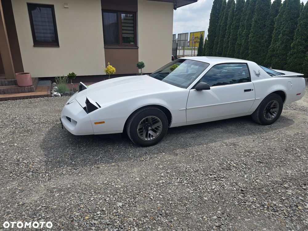 Pontiac Firebird - 6