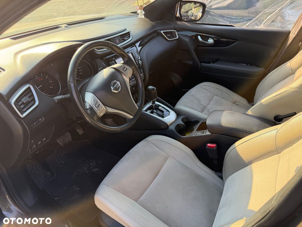 Nissan Qashqai 1.2 DIG-T Xtronic TEKNA+ - 14