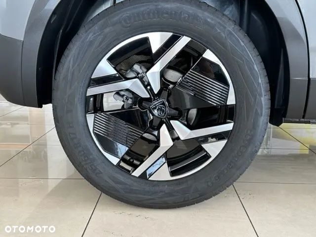 Peugeot 2008 PureTech 100 Allure S&S BVM6 - 8