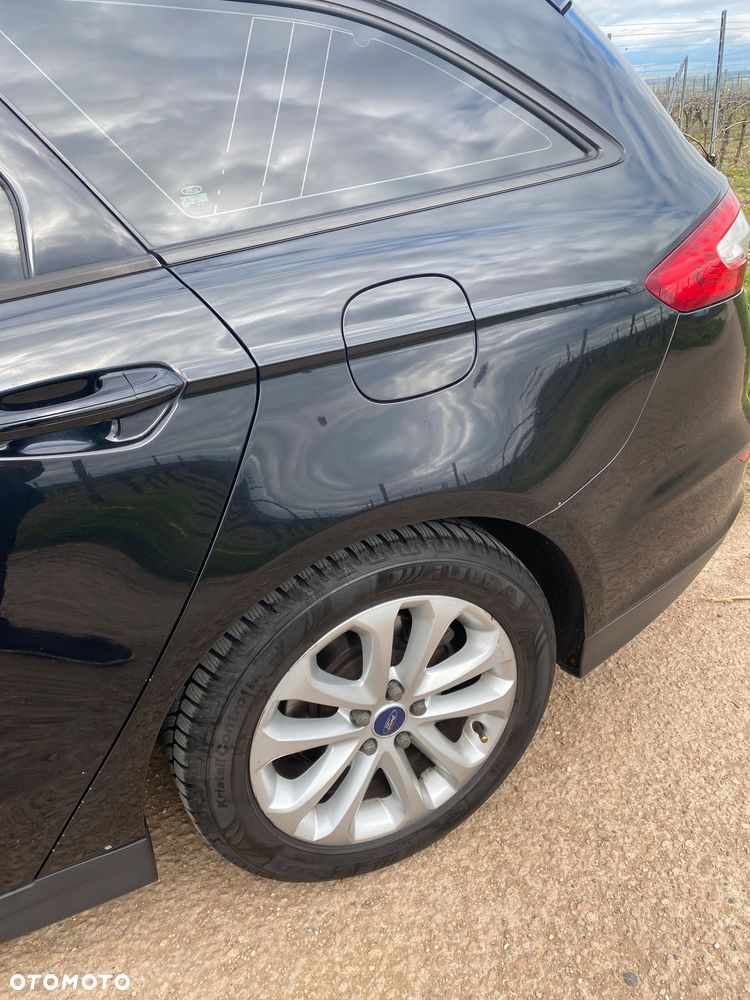 Ford Mondeo ver-1-5-tdci-start--stopp-titanium - 5