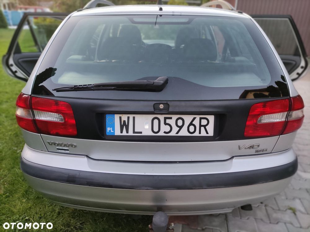 Volvo V40 1.9D - 17