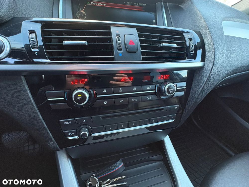 BMW X4 xDrive20d xLine - 27