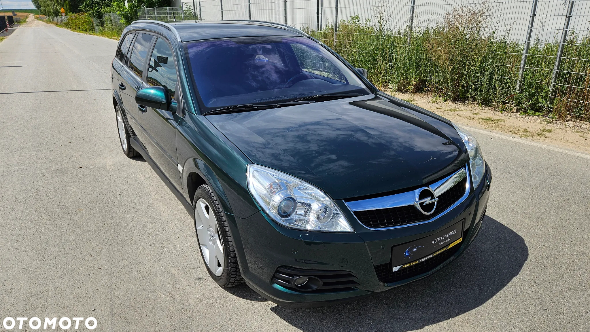 Opel Vectra 1.8 Caravan Cosmo - 28