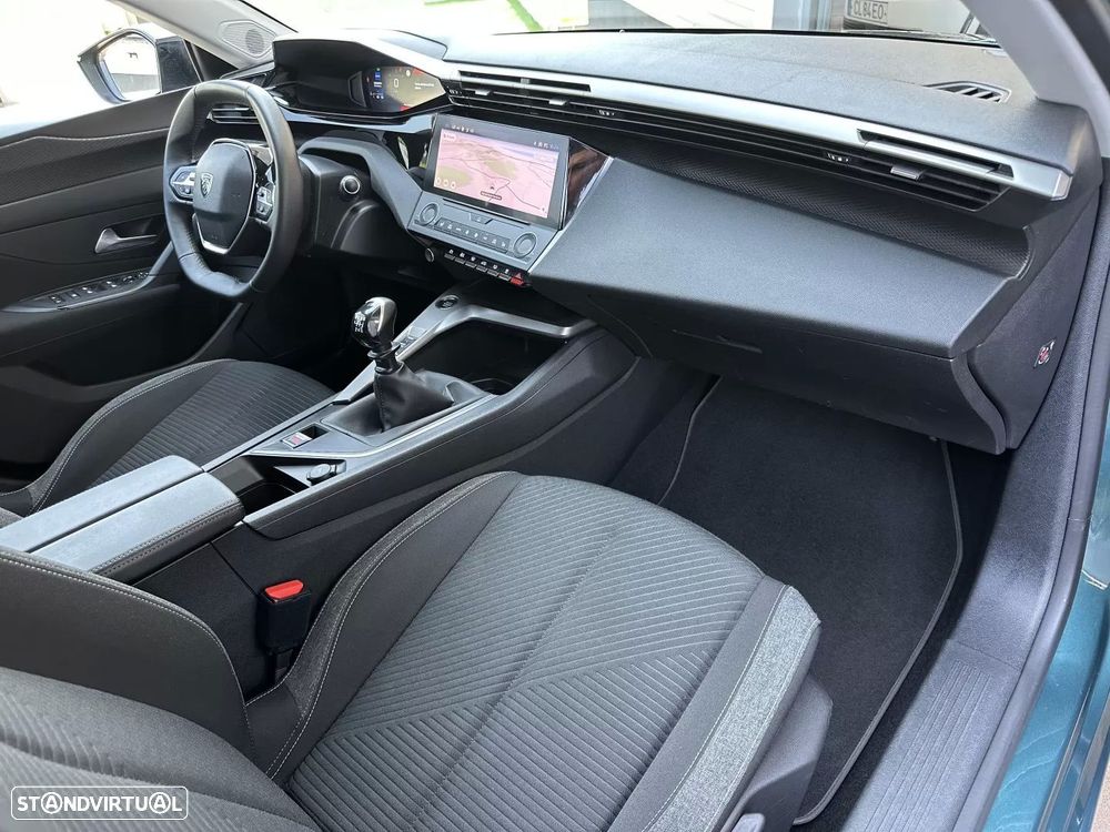 Peugeot 308 SW 1.2 PureTech Allure - 31