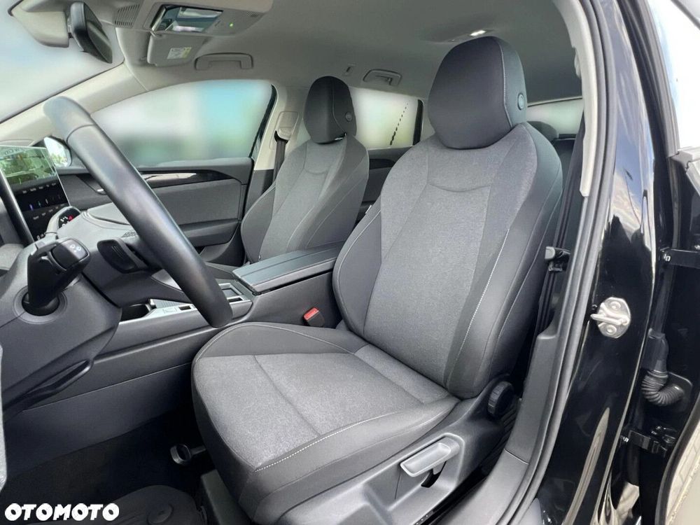 Volkswagen Passat 1.5 TSI ACT mHEV Trend DSG - 24