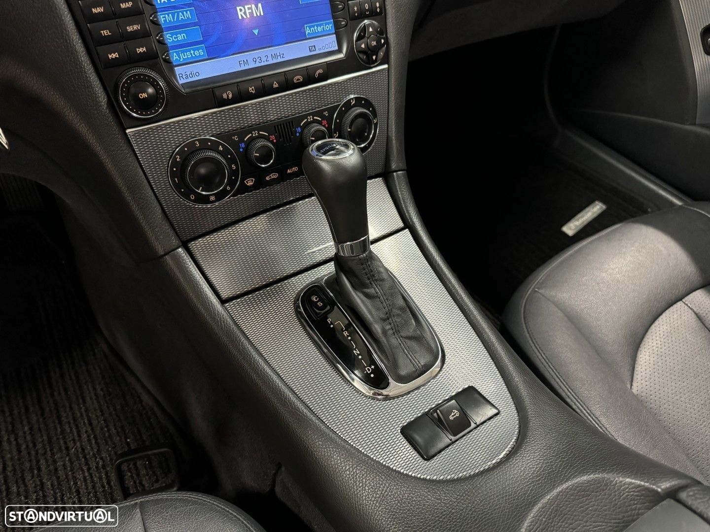 Mercedes-Benz CLK 200 K Avantgarde Aut. - 17