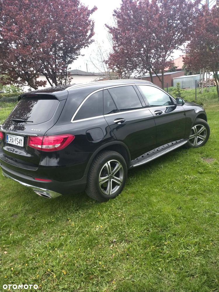 Mercedes-Benz GLC 300 4Matic 9G-TRONIC Edition 1 - 18