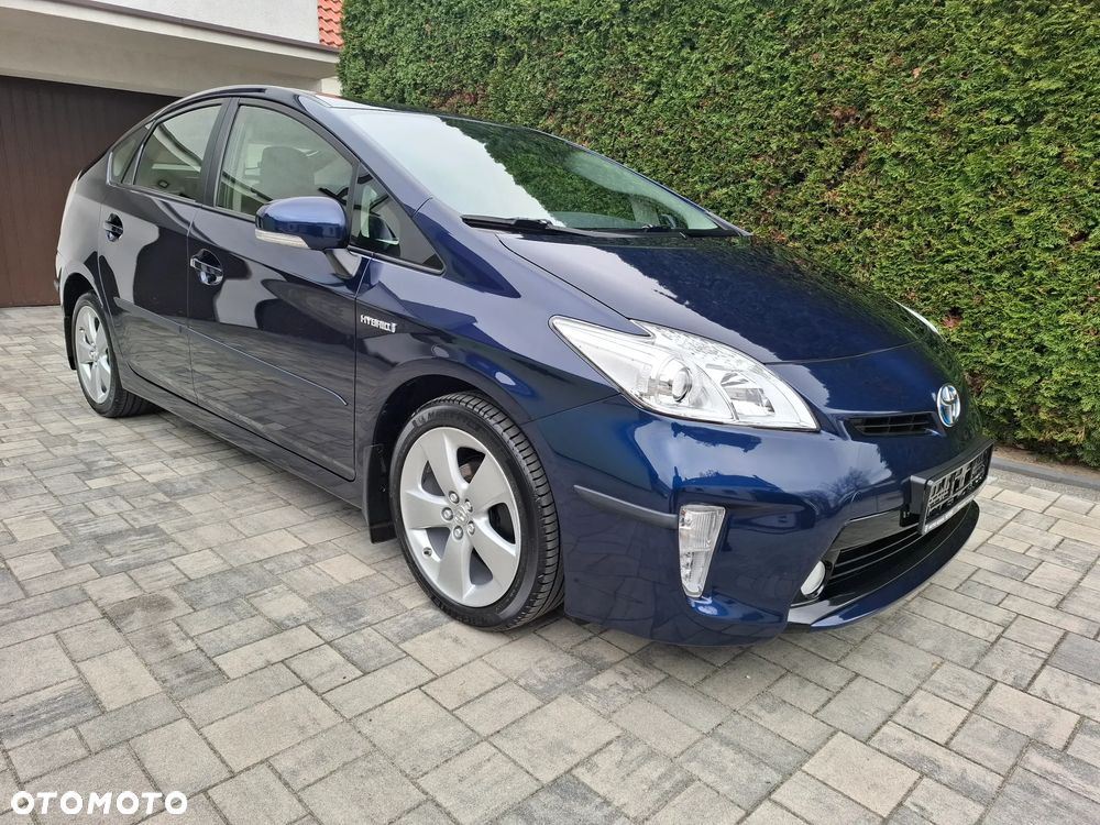 Toyota Prius - 5