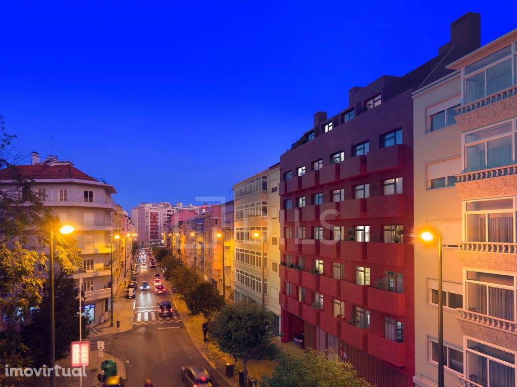 Red in Blue - Grande imagem: 2/33