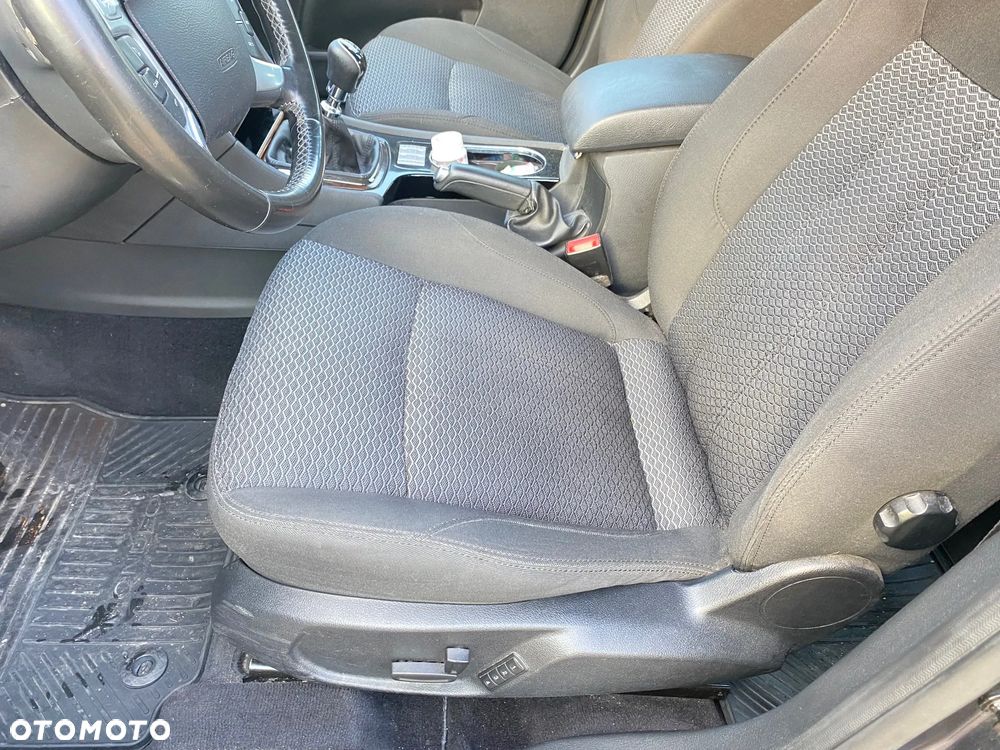 Ford Mondeo Turnier 2.0 TDCi Ambiente - 9