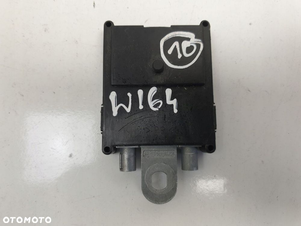 Mercedes ML W164 WZMACNIACZ ANTENY RADIA - 13