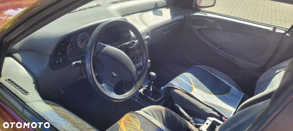 Daewoo Espero 1.5 GLX - 5