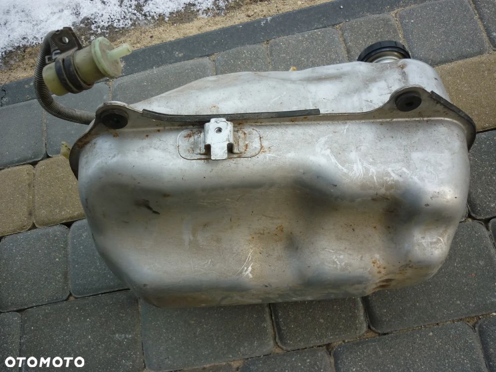 Zbiornik paliwa bak Suzuki Burgman 400 rok 1998-2002 - 4