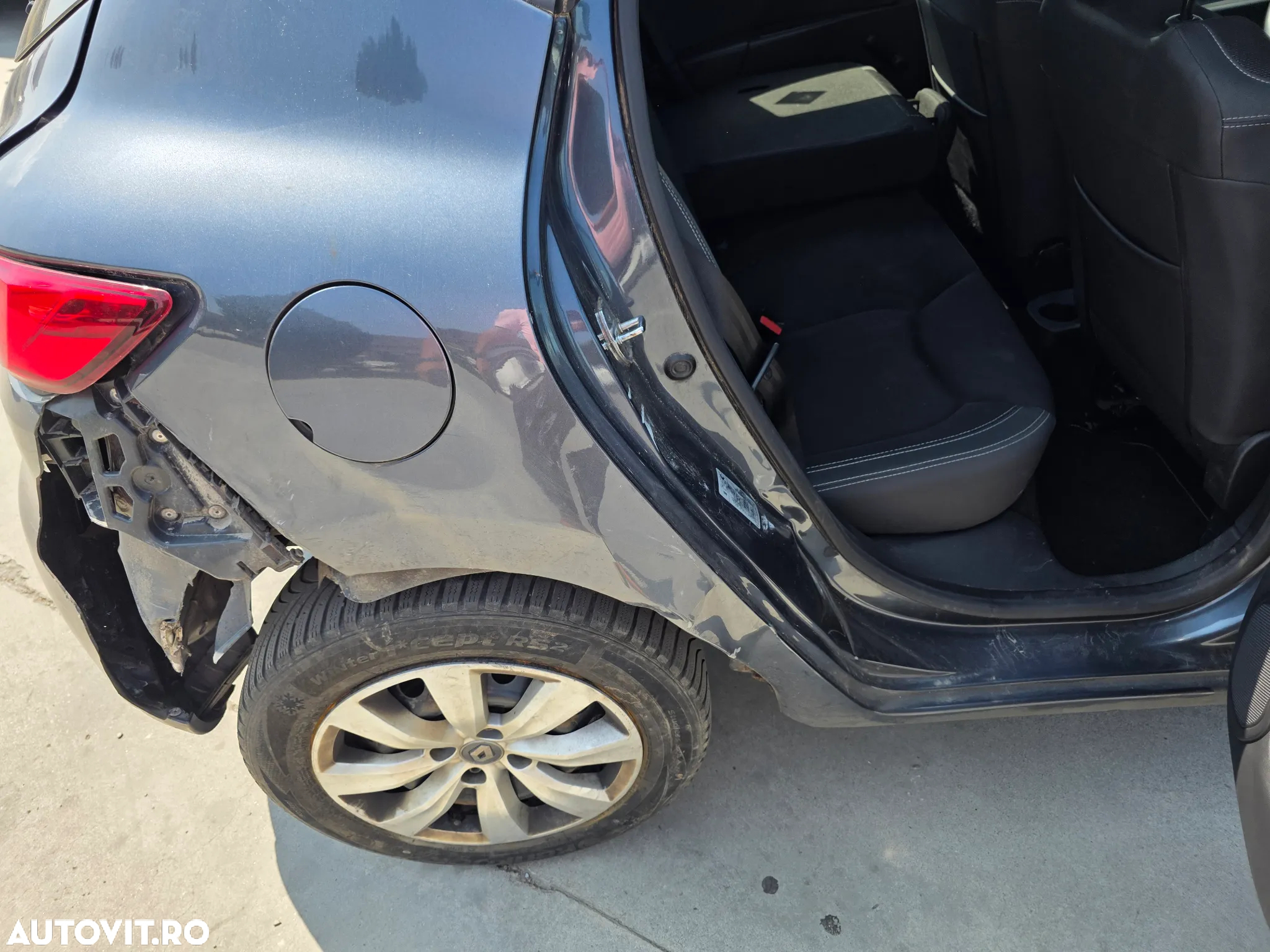 Renault Clio dCi 75 Expression - 9