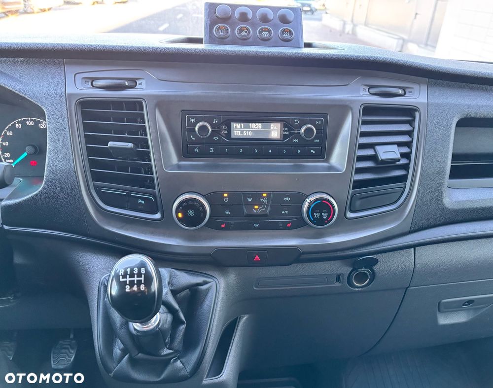Ford Transit Custom - 24