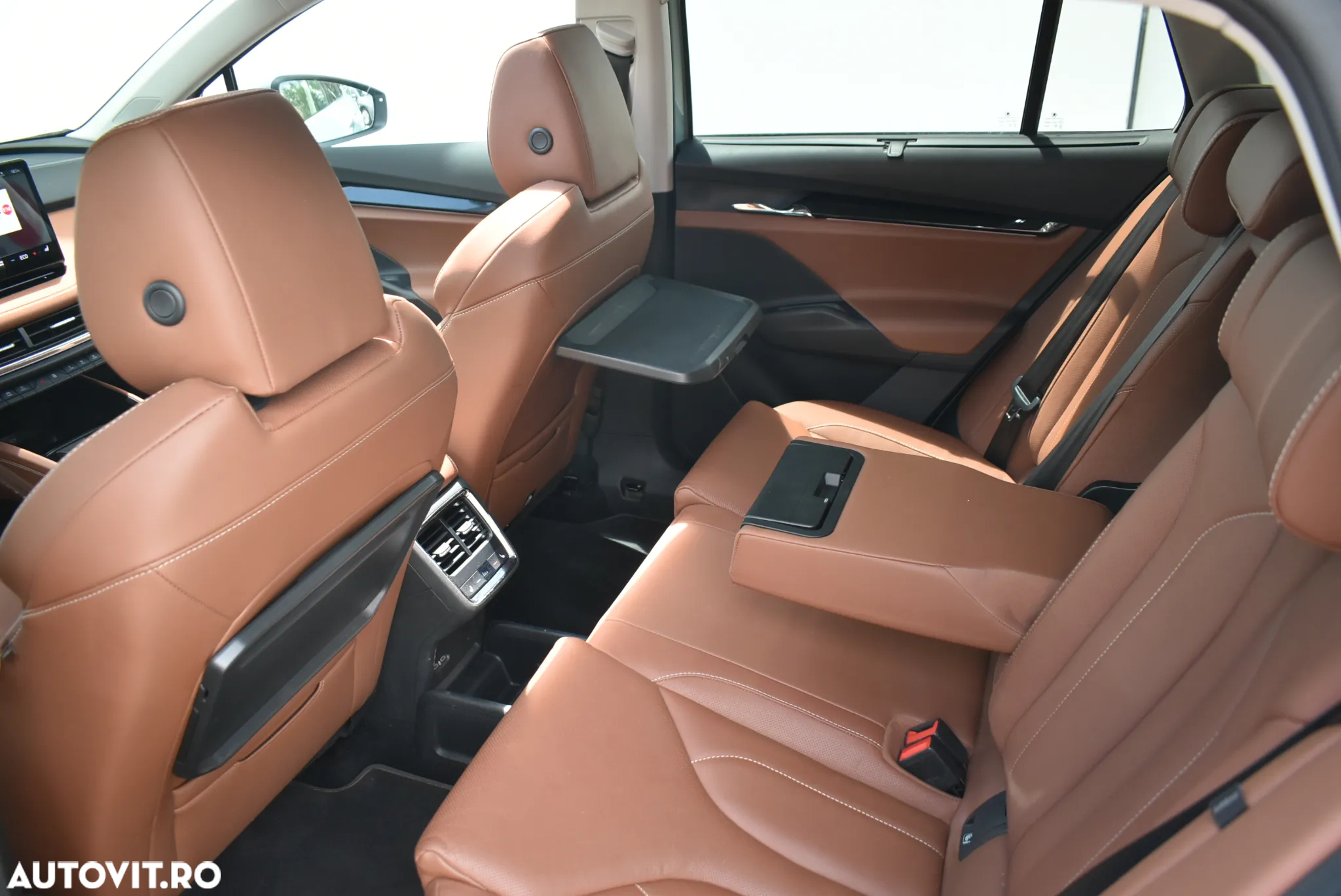 Skoda Enyaq iV Electric 80X - 9