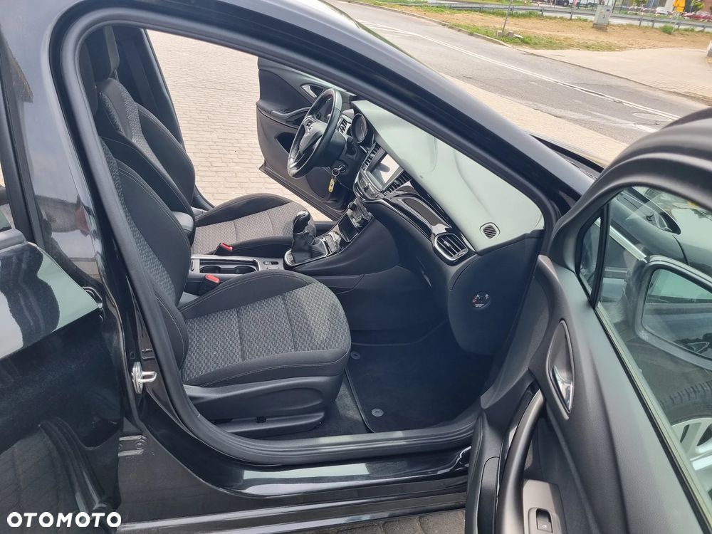 Opel Astra 1.0 Turbo Start/Stop Dynamic - 9