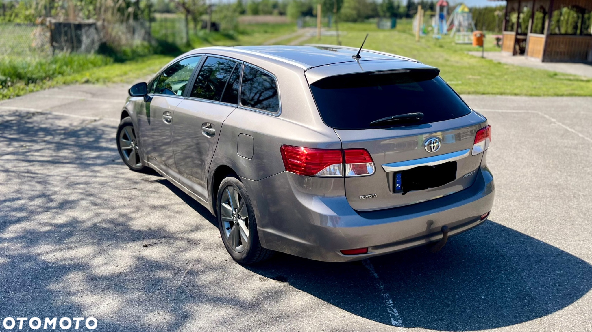 Toyota Avensis 2.2 D-CAT Premium - 3