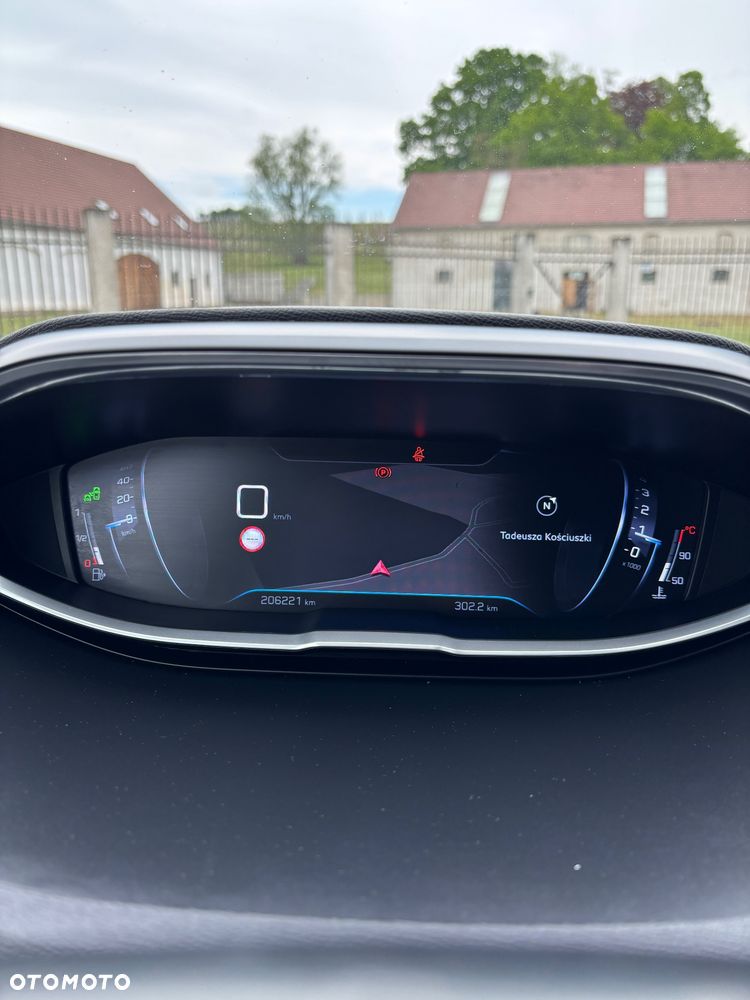 Peugeot 5008 BlueHDI 130 Allure Business-Paket - 19