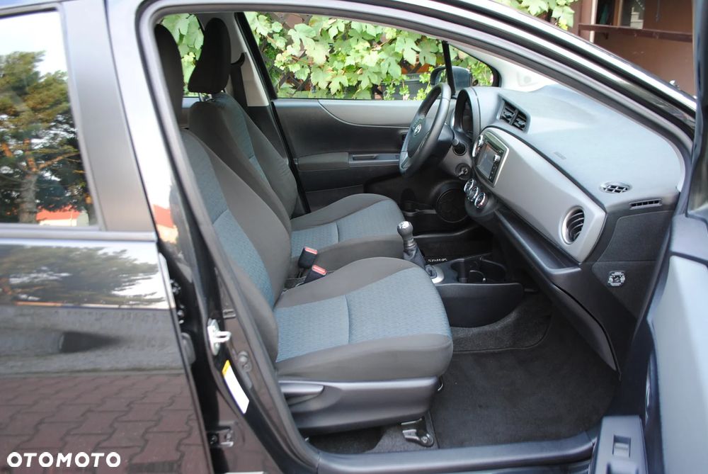 Toyota Yaris 1.0 Premium - 7