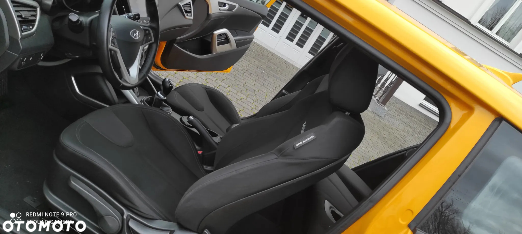 Hyundai Veloster 1.6 GDI Comfort - 7