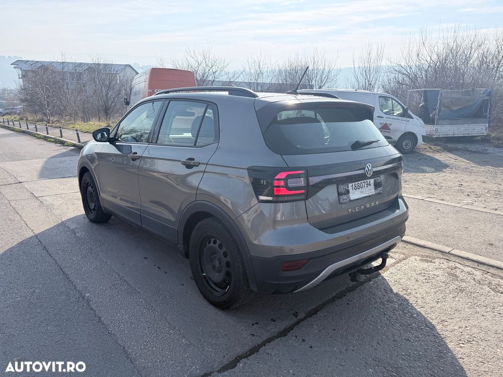 Volkswagen T-Cross 1.6 TDI SCR Life - 25