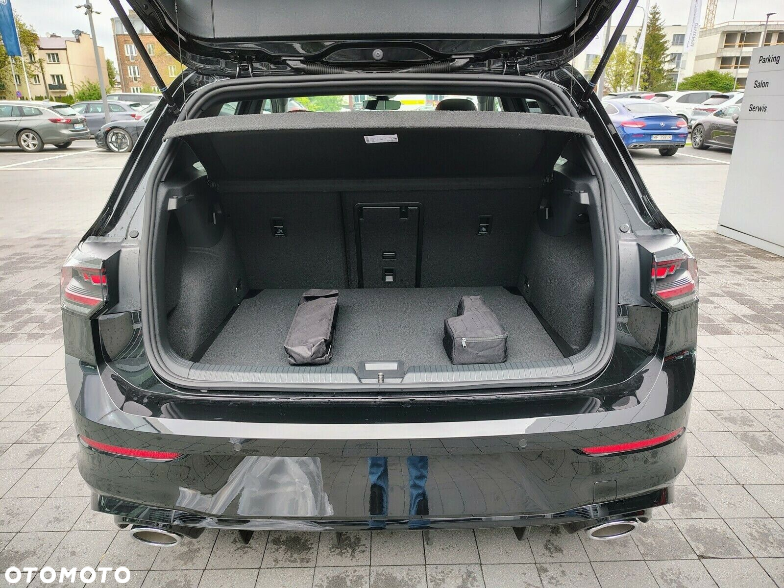 Volkswagen Golf - 9
