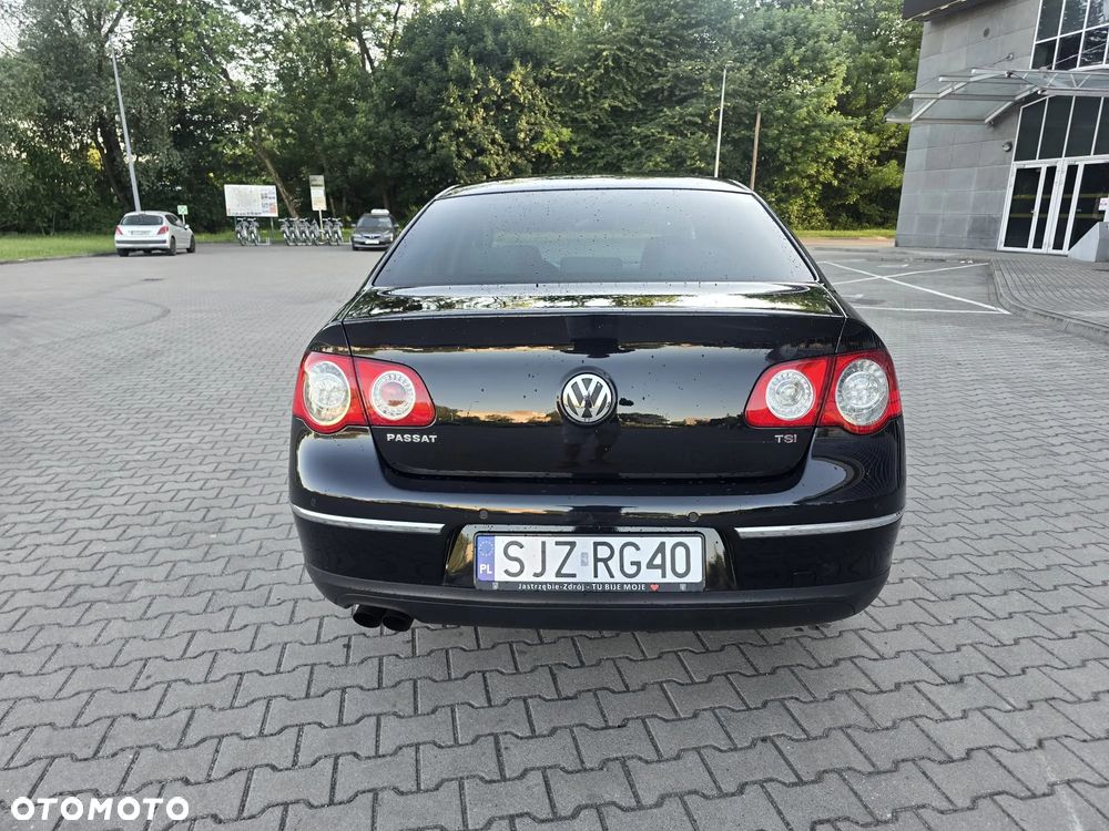 Volkswagen Passat 1.8 TSI Highline Tiptr - 8