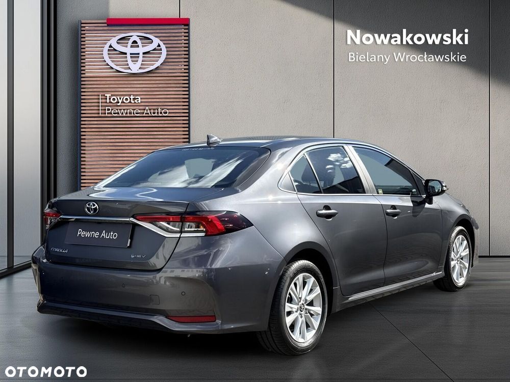 Toyota Corolla 1.8 Hybrid Comfort - 2