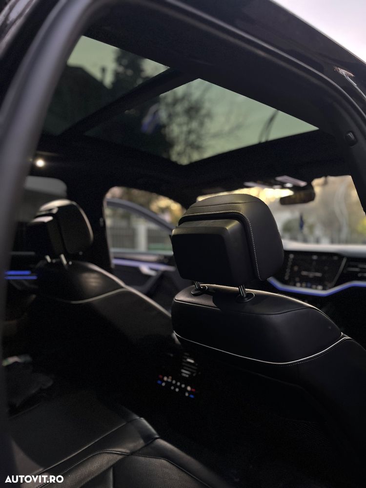 Volkswagen Touareg V6 TDI R-Style - 9