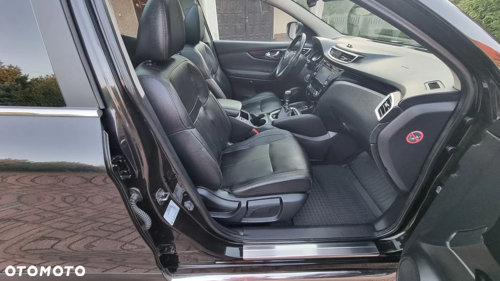 Nissan Qashqai 1.6 dCi DPF tekna - 19