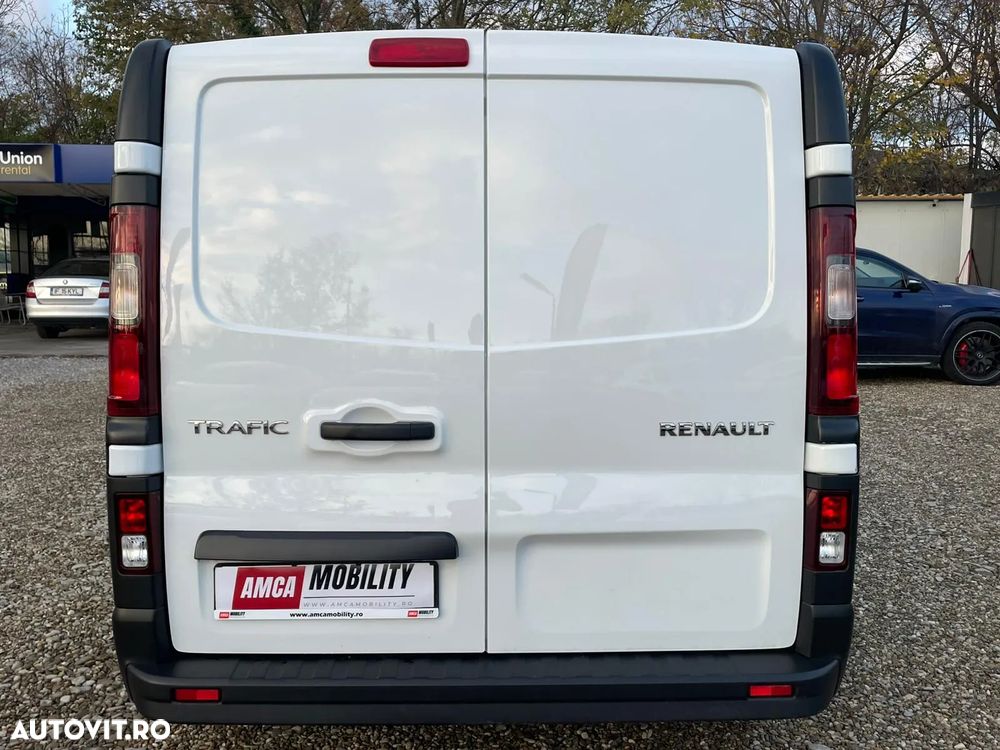 Renault TRAFFIC - 5