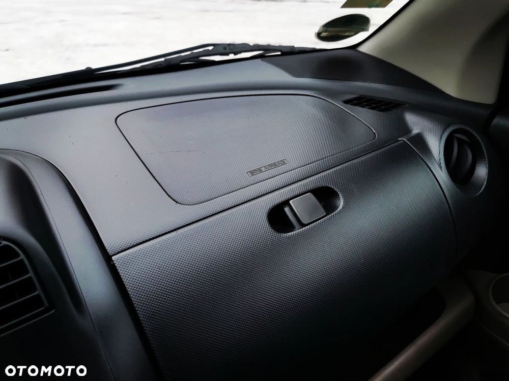 Daihatsu Sirion 1.3 S 100th Anniversary - 9