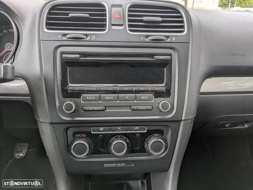 VW Golf 1.6 TDi Trendline - 11