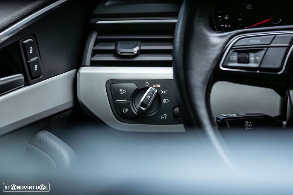 Audi A4 Avant 35 TDI S tronic - 25