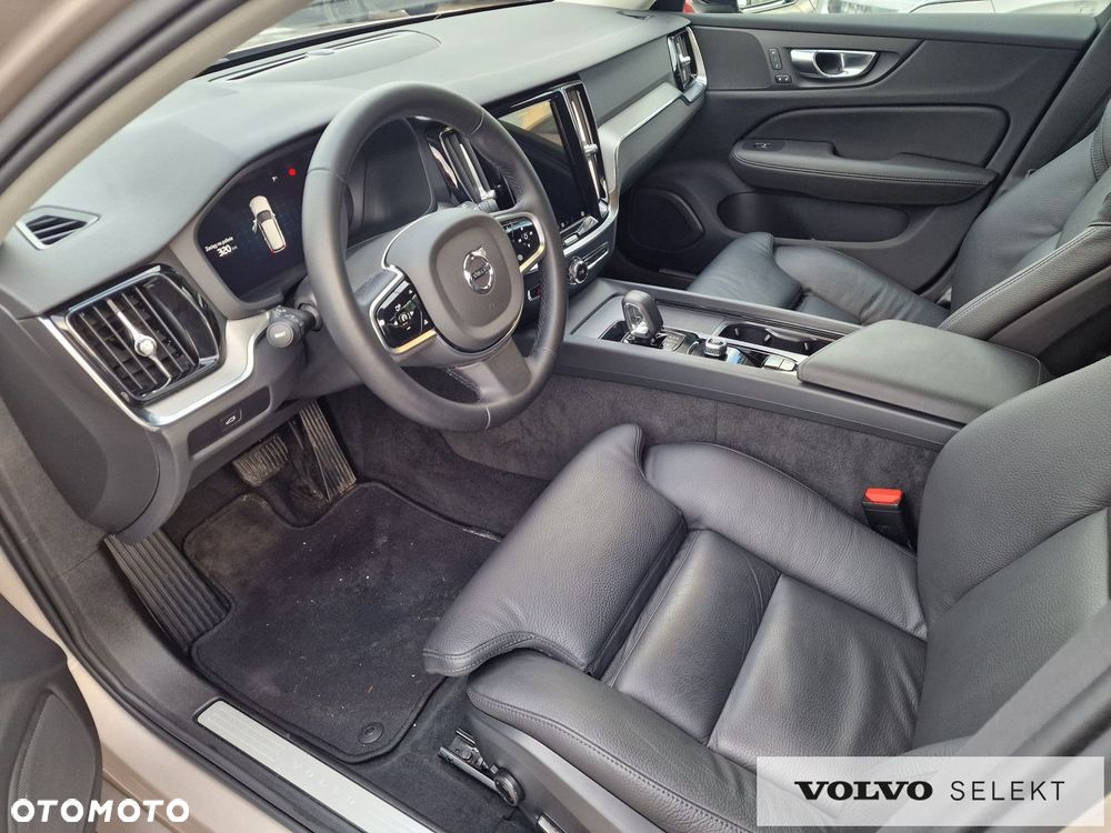 Volvo V60 - 16