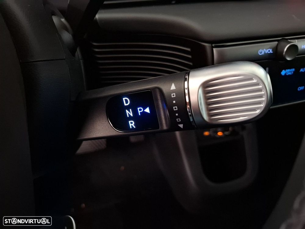Hyundai IONIQ 84 kWh Premium Plus — fotografia 18