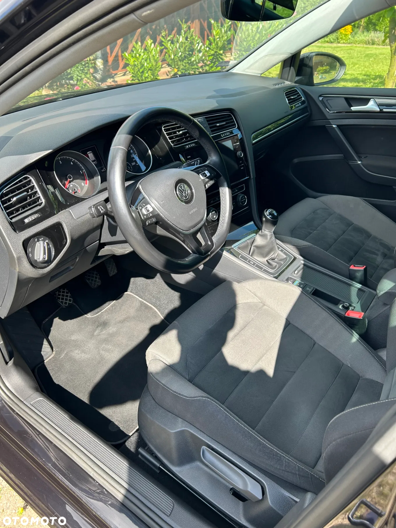 Volkswagen Golf Variant 2.0 TDI (BlueMotion Technology) Highline - 22