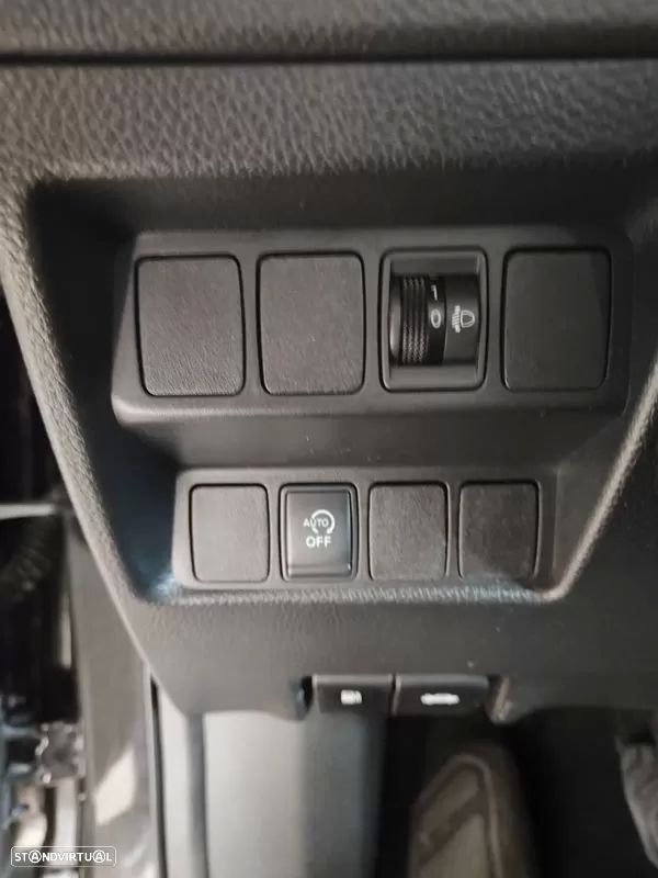 Nissan Qashqai 1.5 dCi N-Connecta RS+PS - 22