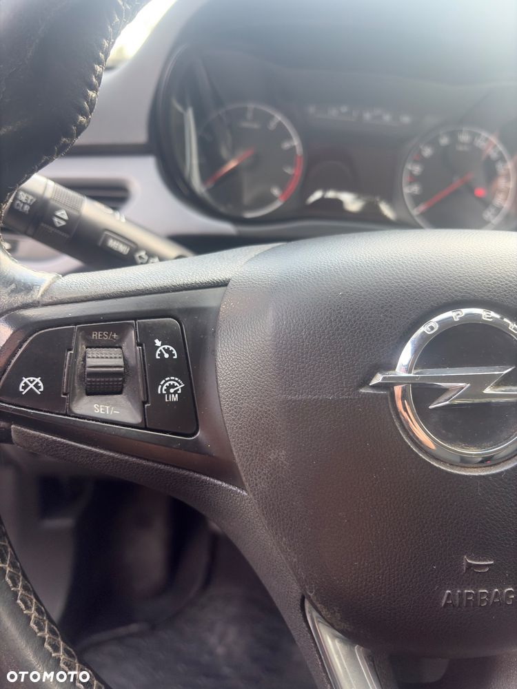 Opel Corsa - 25
