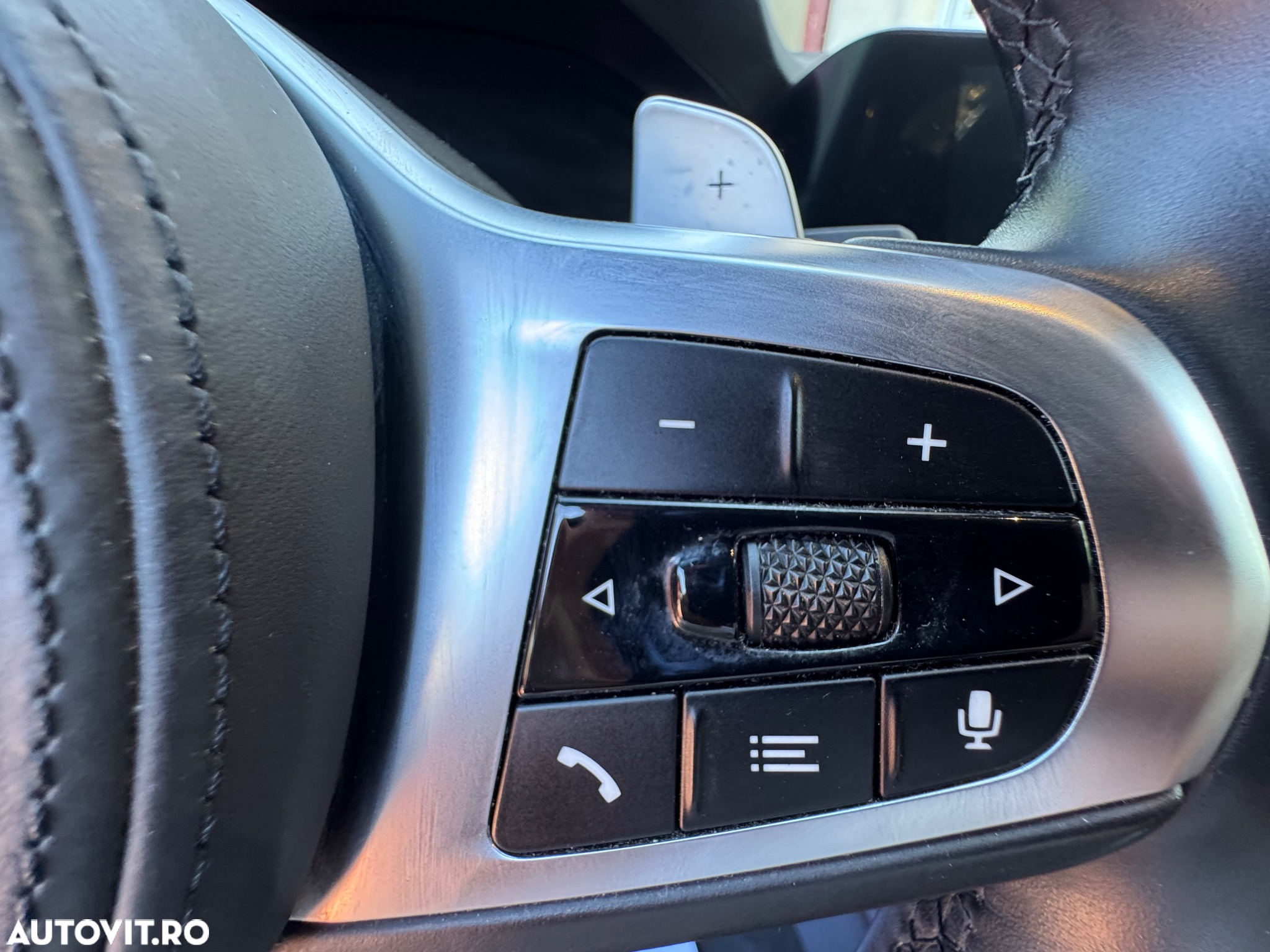 BMW Seria 3 330e Aut. M Sport - 24