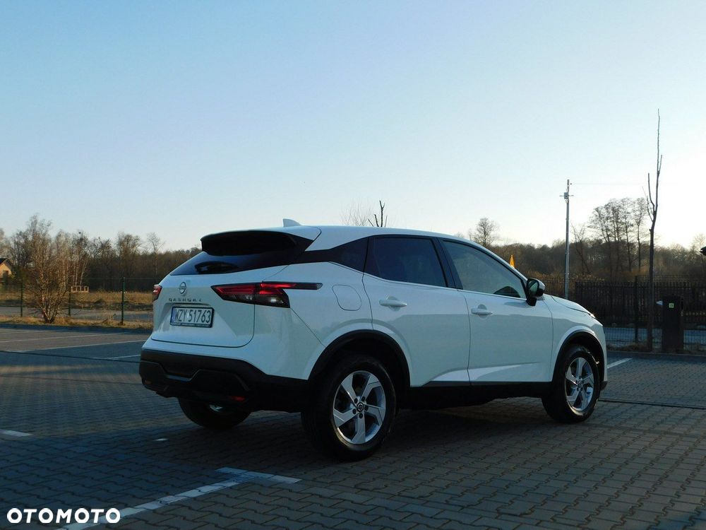 Nissan Qashqai - 22