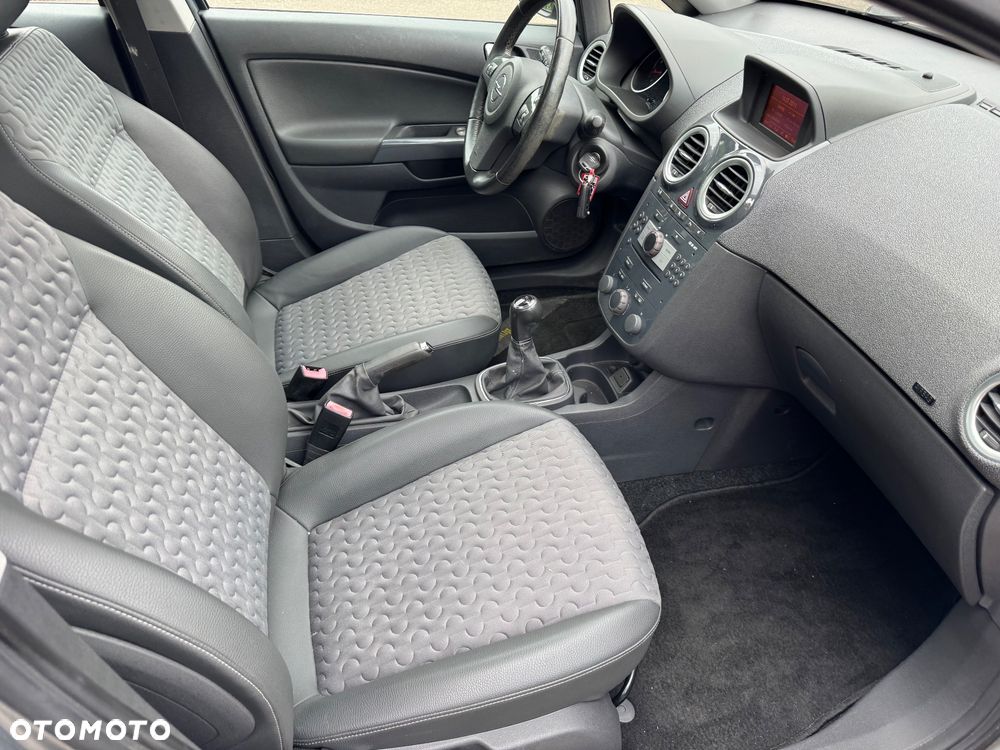 Opel Corsa 1.4 16V EcoFLEX Start-Stop 150 Jahre - 12