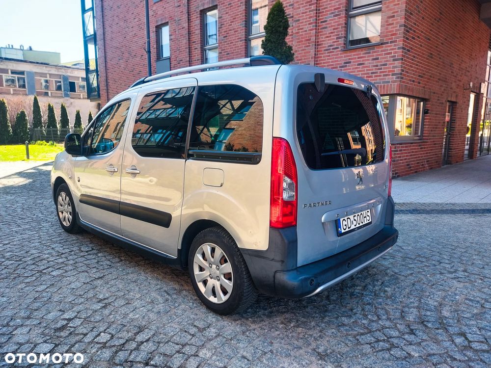 Peugeot Partner Kombi 110 Premium - 10