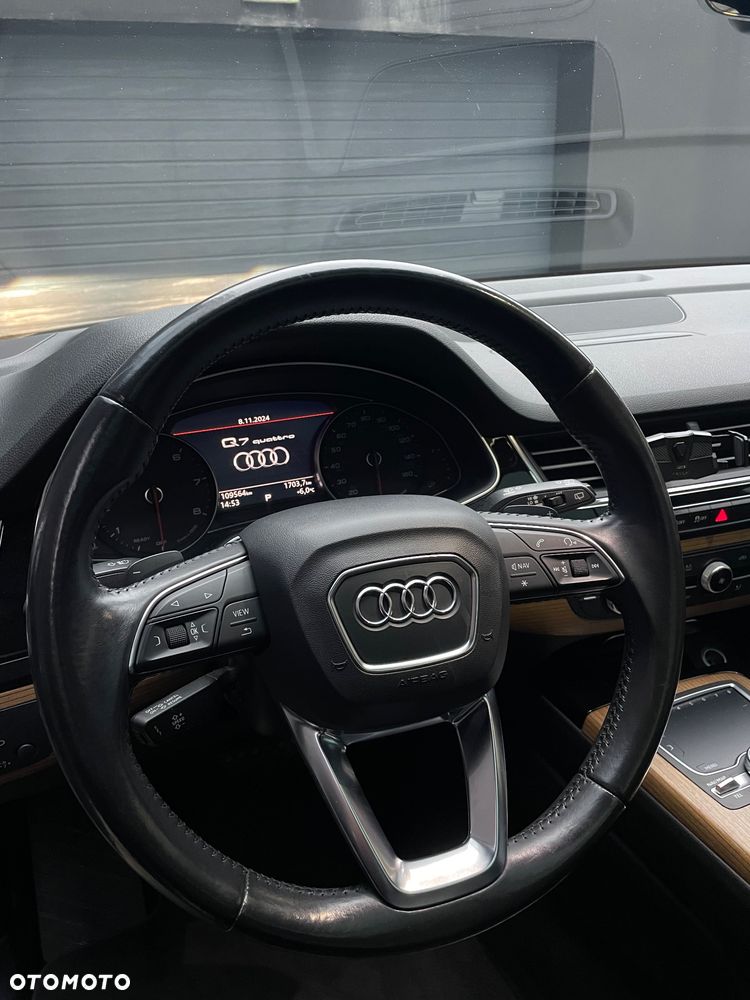 Audi Q7 - 9