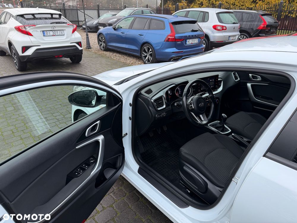 Kia Ceed 1.0 T-GDI L - 5