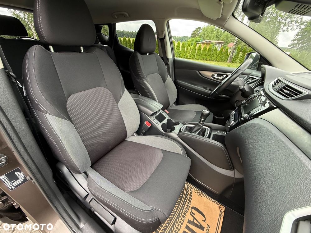 Nissan Qashqai 1.5 dCi Tekna - 12