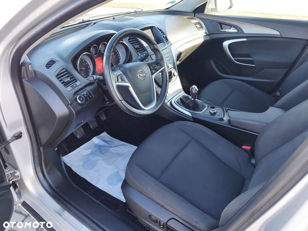 Opel Insignia 1.4 T Active S&S - 20
