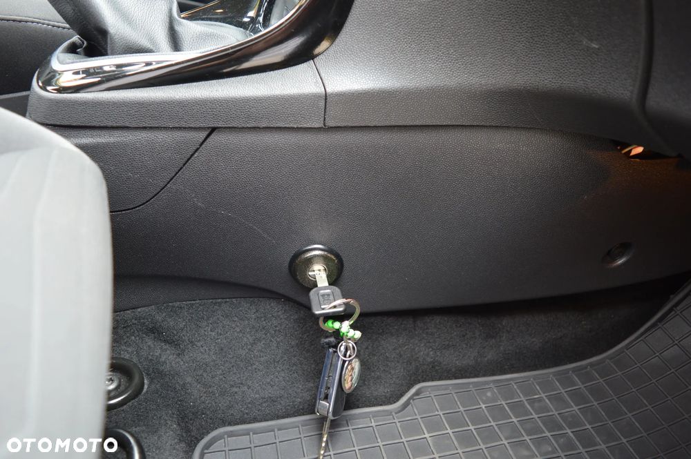 Ford Fiesta 1.0 EcoBoost Titanium - 24