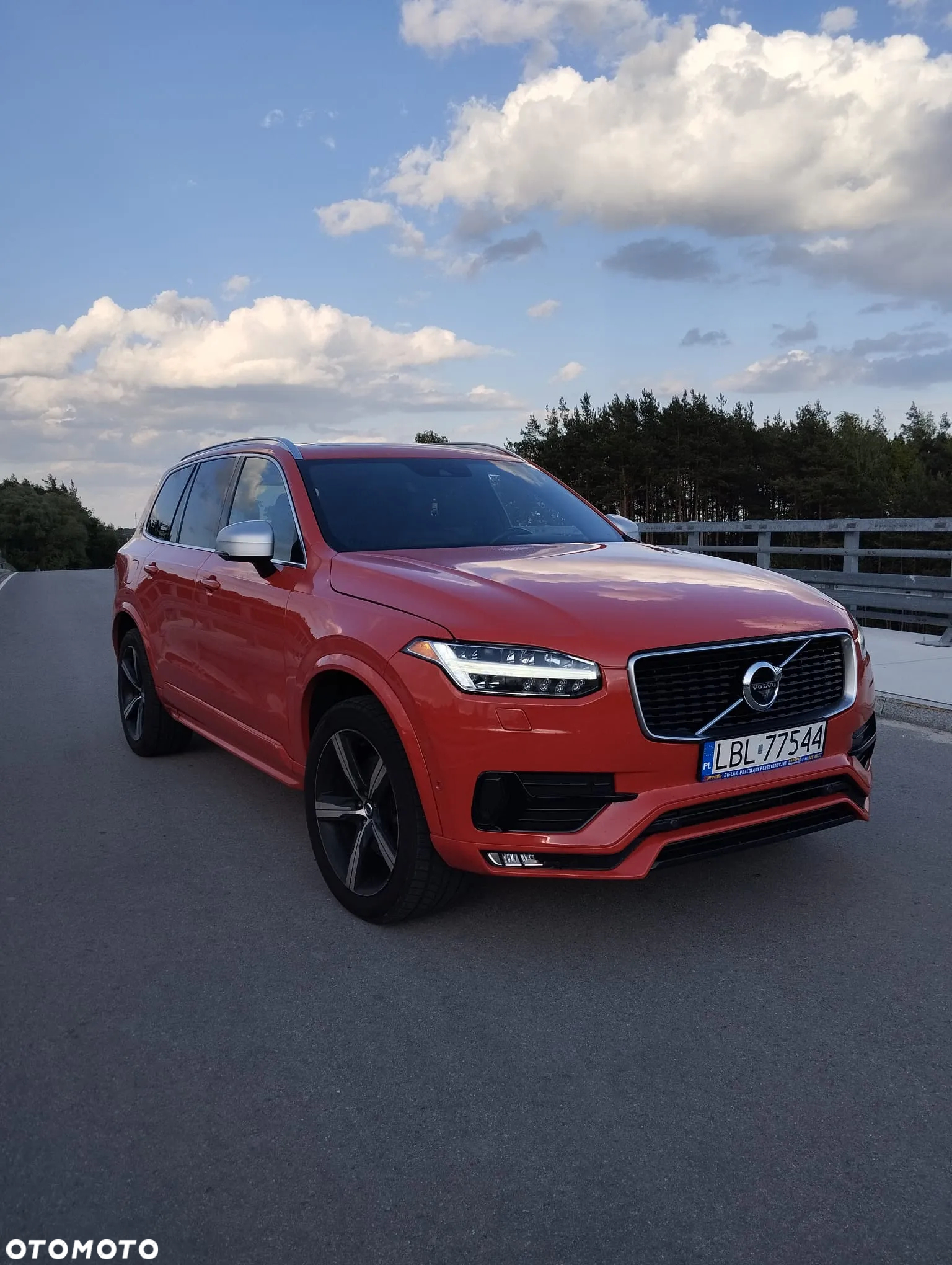 Volvo XC 90 T5 AWD R-Design - 3
